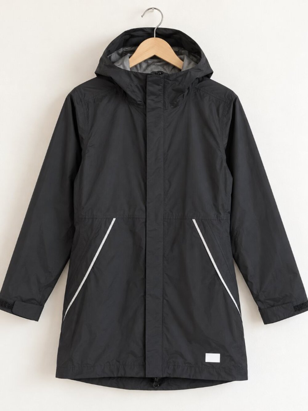 MEC x AQUANATOR 2.5L Long Rain Jacket Girls’ Size 10 Black Like New